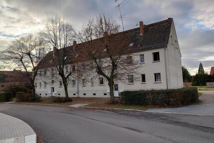 3-Raum Wohnung zur Miete - 412,00&nbsp;EUR Kaltmiete, ca.&nbsp; 64,00&nbsp;m&sup2; in Jessen (Elster) (PLZ: 06917)