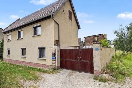 Haus zum Kaufen in Bad Dürrenberg 223.751,00 € 150 m²