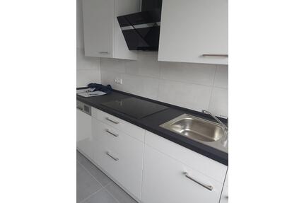 Moderne 3-Zimmer-Wohnung mit Balkon im II OG zu vermieten - Lüchow (Wendland)