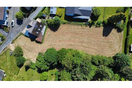 Grundstück zu verkaufen in Kreuztal 105.000,00 € 1952 m²