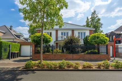 Haus zum Mieten in Meerbusch 9.900,00 € 363 m²