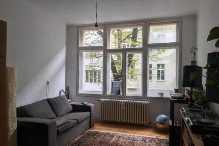 Zimmer SU Neukölln März 500 Eur - Berlin Mitte
