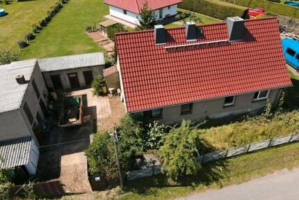 Einfamilienhaus mit viel Potential in ruhiger Lage - Hettstedt