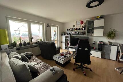 Vermietete 2-Zimmer Dachgeschoss Wohnung in Rielasingen - Rielasingen-Worblingen