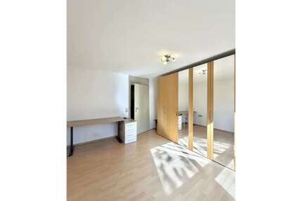 Wohnung zum Mieten in Böblingen 680,00 € 66 m²