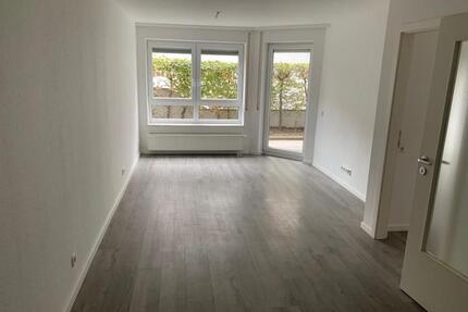 Attraktive 2-Zimmer-Wohnung mit Garten in ruhiger Lage am Walde - Stuttgart Feuerbach