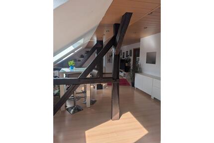 Gemütliche 2-Zimmer-Wohnung DG in zentraler Lage Windeck Rosbach