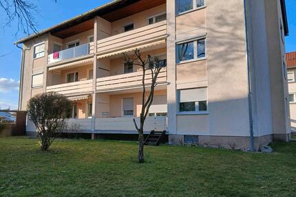 Wohnung zu vermieten - 815,00&nbsp;EUR Kaltmiete, ca.&nbsp; 90,00&nbsp;m&sup2; in Weiden in der Oberpfalz (PLZ: 92637)