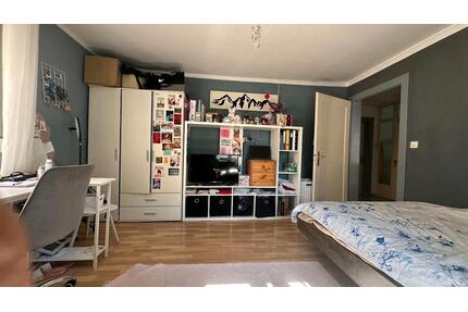 Zimmer verfügbar in Frauen WG - 510,00&nbsp;EUR Kaltmiete, ca.&nbsp; 100,00&nbsp;m&sup2; in Radolfzell am Bodensee (PLZ: 78315)