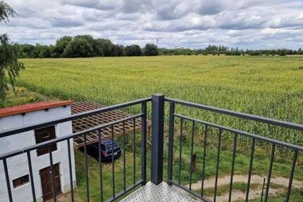 Sonnige Dachgeschosswohnung über den Dächern von Waßmannsdorf - Schönefeld