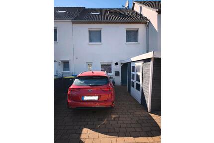 Modernes Reihenmittelhaus in Braunschweig- Waggum