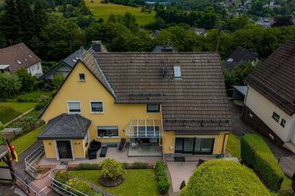 Haus zum Kaufen in Gummersbach 395.000,00 € 211 m²