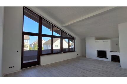 Großzügige 3-Zimmer-DG-Wohnung mit eigenem Garten in Maisach