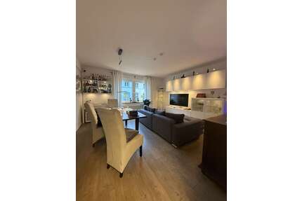 Wohnung zum Kaufen in Düsseldorf 266.000,00 € 70 m²