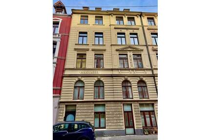 Hochwertig sanierte 2-Zimmer-Altbauwohnung in Bestlage - bezugsfrei & mit Balkon - Köln Altstadt-Nord