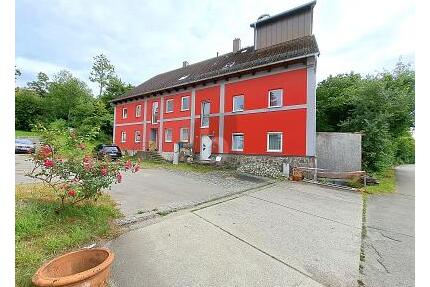 KLEINER WEIHER + BACHLAUF - VIEL PLATZ FÜR ALLE - Scheuring