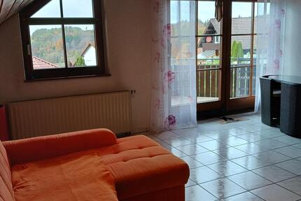 Schöne 3 Zi. - ETW mit Balkon, Garage & Stellplatz ohne Provision - Abtsgmünd