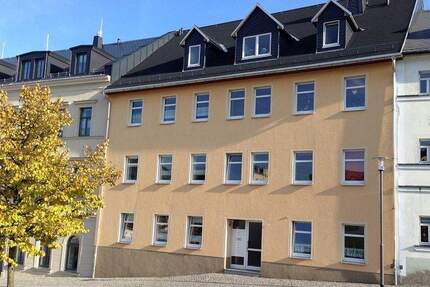 Saniertes & vollvermietetes MFH im Zentrum von Lengefeld (Erzgebirge)!