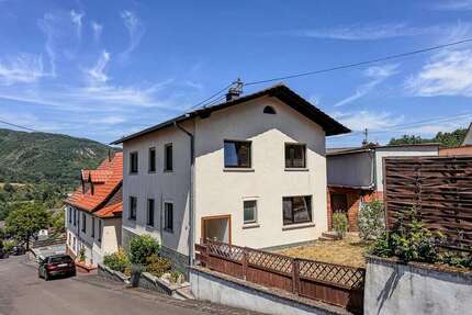 Haus zum Kaufen in Idar-Oberstein 105.000,00 € 127 m²