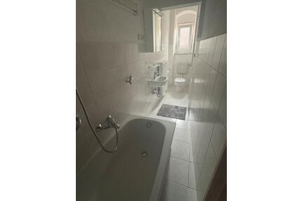 Vermiete schöne 4 Zimmerwohnung in AmbergNähe Fh