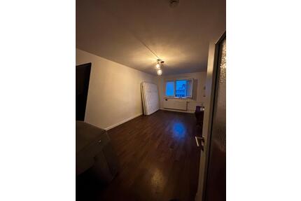 20 qm Zimmer in WG in LichtenbergFriedrichshain FLINTA - Berlin Charlottenburg-Wilmersdorf