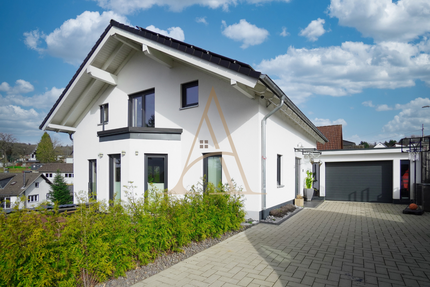Haus zum Kaufen in Windeck 795.000,00 € 330 m²