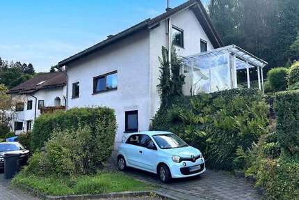 Haus zum Kaufen in Hilchenbach 329.000,00 € 177.37 m²