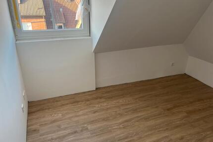 Erstbezug nach Kernsanierung, 60 m², Dachgeschosswohnung in Ahlen