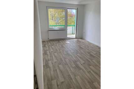 Wohnung zum Mieten in Neubrandenburg 465,00 € 59.7 m²