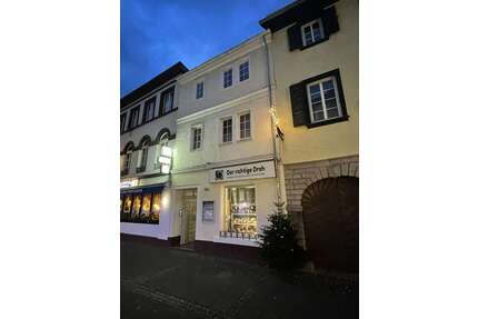 Haus zum Kaufen in Königswinter 415.000,00 € 122.56 m²