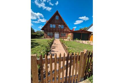 Einfamilienhaus - 1.300.000,00&nbsp;EUR Kaufpreis, ca.&nbsp; 180,00&nbsp;m&sup2; in Neuruppin (PLZ: 16816)