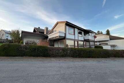 Haus zum Kaufen in Karlsbad-Ittersbach 495.000,00 € 175 m²