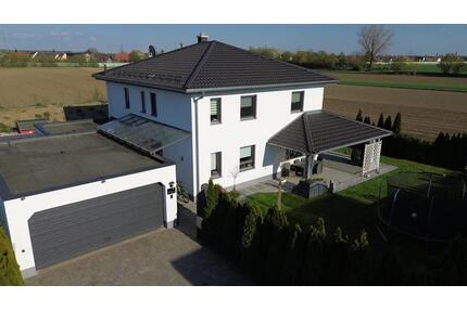 Einfamilienhaus Haus - 1.150.000,00&nbsp;EUR Kaufpreis, ca.&nbsp; 186,00&nbsp;m&sup2; in Meitingen (PLZ: 86405)