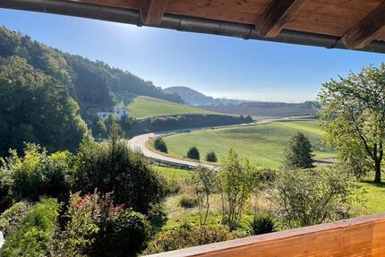 4 Zimmer Reihenhaus mit Balkon, Terrasse und Garten zu vermieten - Grafenau Frauenberg