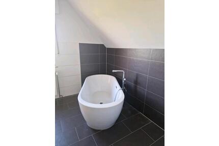 Sehr schone Haus in der ruhige Lage Hasnergen, 270 qm Wohnflache - Lotte