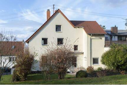 Platz für Familie, Freunde und glückliche Stunden - Riegelsberg