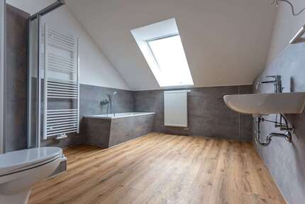 Wohnung zum Kaufen in Erfurt 329.000,00 € 125 m²