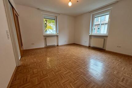 2zkb zu vermieten - 640,00&nbsp;EUR Kaltmiete, ca.&nbsp; 65,00&nbsp;m&sup2; in Kaiserslautern (PLZ: 67657)