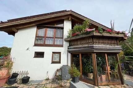 Haus zum Kaufen in Schäftlarn 1.299.000,00 € 218 m²