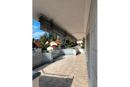 4-Zimmer-Penthouse mit 80 m² Dachterrasse in Müllheim