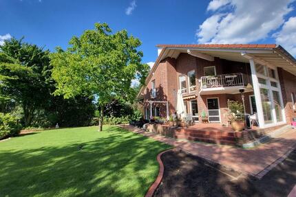 Architektenhaus in Ganderkesee - 795.000,00&nbsp;EUR Kaufpreis, ca.&nbsp; 200,00&nbsp;m&sup2; in Ganderkesee (PLZ: 27777)
