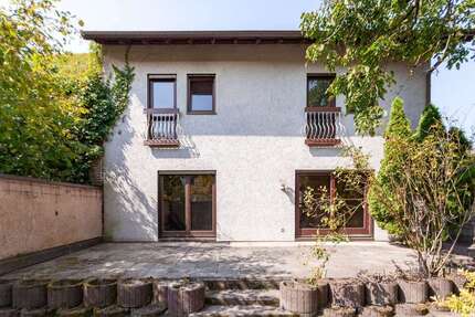 Haus zum Kaufen in Karlsruhe 565.000,00 € 176 m²