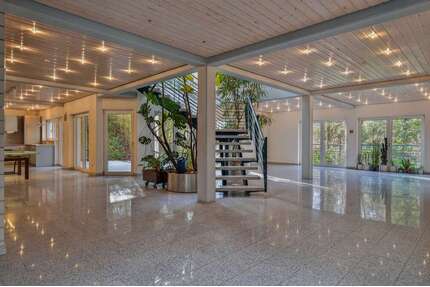 Haus zum Kaufen in Karlsruhe 1.290.000,00 € 343 m²