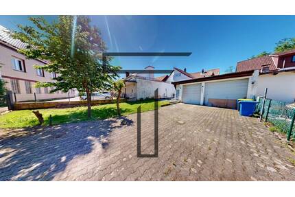 Zentrumsnahes Ein- Zweifamilienhaus mit XXL Garage in 37431 Bad Lauterberg im Harz
