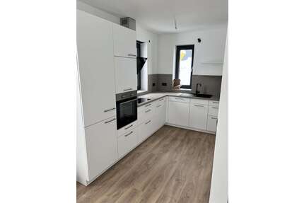 Wohnung zum Mieten in Windeck 825,00 € 67 m²