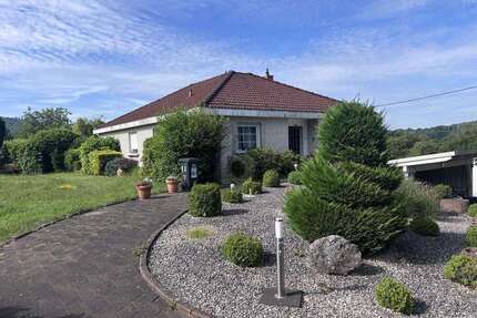 Haus zum Kaufen in Schmelz 420.000,00 € 140 m²