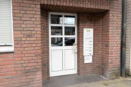 Wohnung zum Kaufen in Duisburg 289.000,00 € 107.99 m²