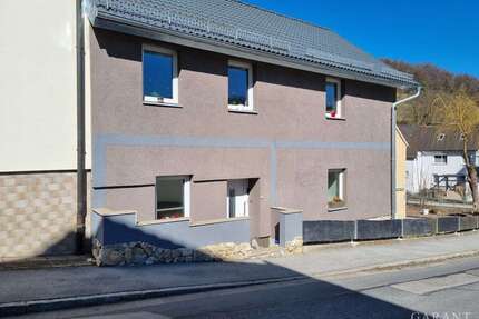 Haus zum Kaufen in Breitenbrunn-, Oberpf 330.000,00 € 160 m²