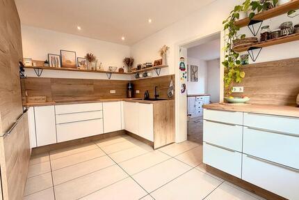 „Provisionsfrei“ schöne bezugsfertige Doppelhaushälfte - Mutterstadt