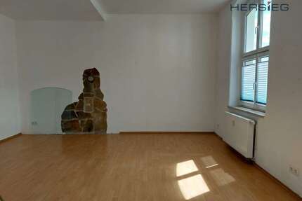 Wohnung zum Mieten in Burkhardtsdorf 320,00 € 82 m²